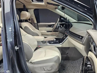 KIA Carnival фото 9