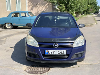 Opel Astra foto 2