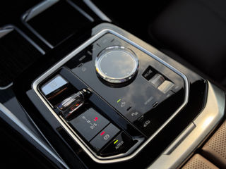 BMW 7 Series foto 15