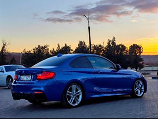 BMW 2 Series foto 2