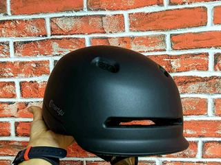 Шлемы для велосипедистов и самокатчиков / Xiaomi/ Ninebot/ Kugoo