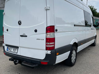 Mercedes Sprinter 319 foto 3