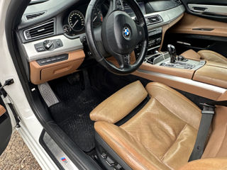 BMW 7 Series foto 6