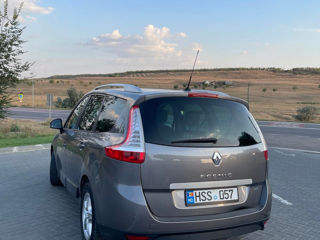 Renault Grand Scenic foto 3