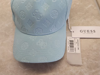 Chipiuri Guess foto 2