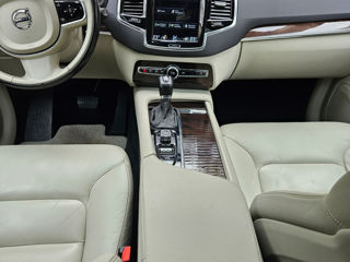 Volvo XC90 foto 17