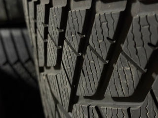 Yokohama 275/45 R21 / 315/40 R21 Iarna foto 2