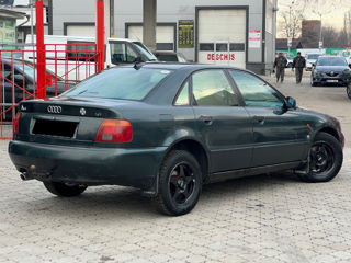 Audi A4 foto 4