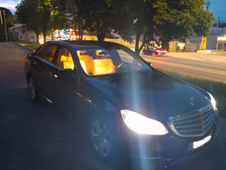 Mercedes E-Class фото 2