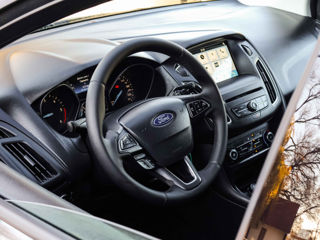 Ford Focus foto 10