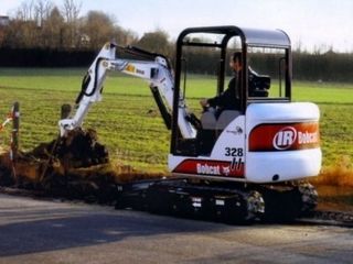 Servicii miniexcavator….bobcat foto 3