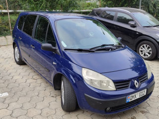 Renault Grand Scenic foto 1