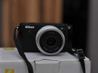 Nikon 1 S1 + obiectiv 18.5 f/1:1.8 foto 9