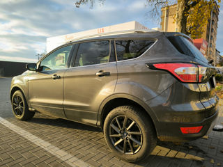 Ford Kuga foto 4