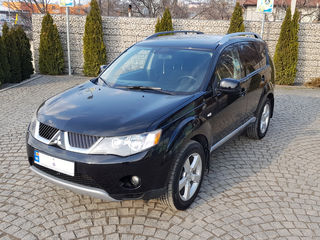 Mitsubishi Outlander foto 9