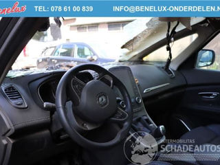 Renault Grand Scenic foto 3