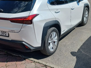 Lexus UX foto 6