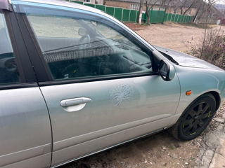 Nissan Primera foto 3