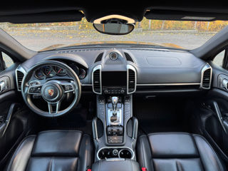 Porsche Cayenne foto 9