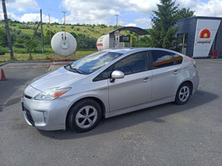 Toyota Prius foto 1