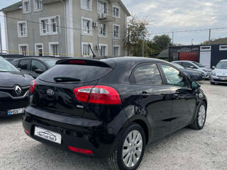 KIA Rio foto 3