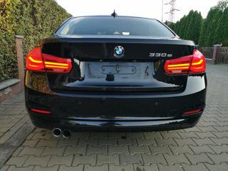 BMW 3 Series foto 4