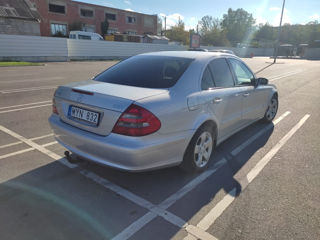 Mercedes E-Class foto 4