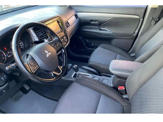 Mitsubishi Outlander foto 5