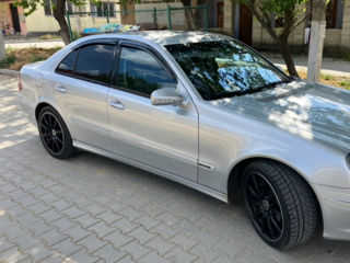 Mercedes E-Class