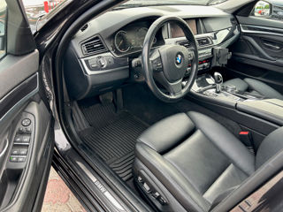 BMW 5 Series foto 7