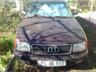 Audi 100 foto 5