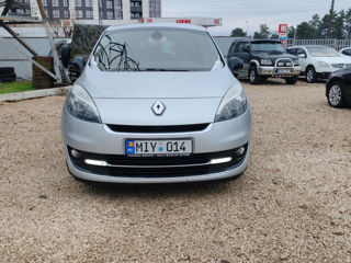 Renault Scenic foto 2