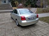 Toyota Avensis foto 7