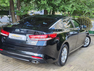 KIA Optima foto 3