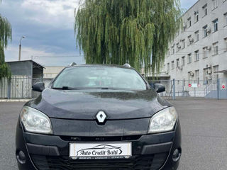 Renault Megane foto 2