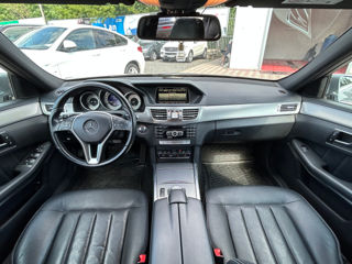 Mercedes E-Class фото 14