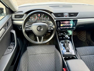 Skoda Superb foto 5