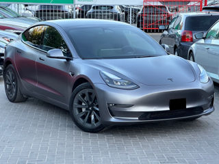 Tesla Model 3 foto 4