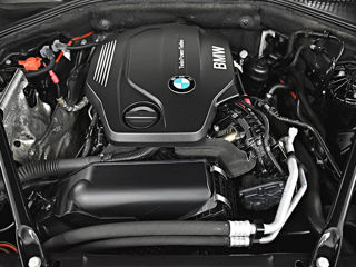 BMW 5 Series foto 9