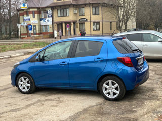 Toyota Yaris foto 4