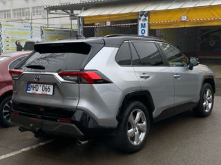 Toyota Rav 4 foto 4