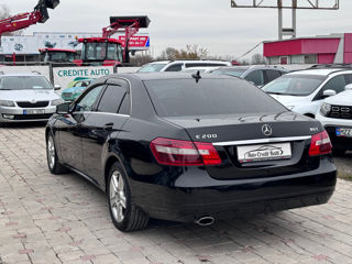 Mercedes E-Class foto 6