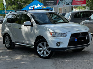 Mitsubishi Outlander foto 4