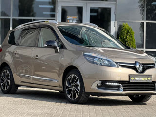 Renault Grand Scenic foto 3