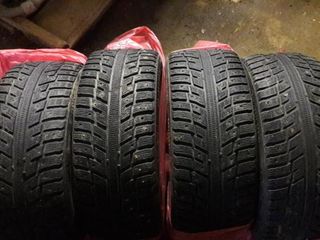 Kumho Winter 215/60 R16 идеальная- срочно foto 1