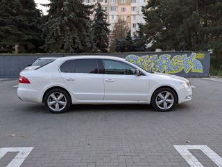 Skoda Superb foto 5