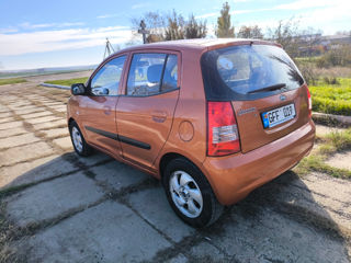 KIA Picanto foto 4