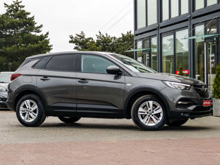 Opel Grandland X фото 0