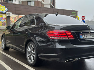 Mercedes E-Class foto 2