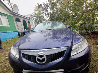 Mazda 6 foto 2